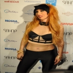 Hande yener sur yala.fm